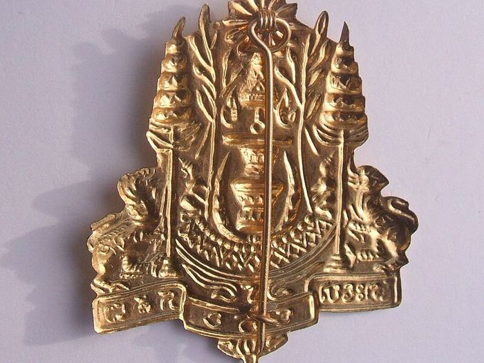 Royal Cambodian Armed Forces (Khmer army) - a RCAF military cap badge