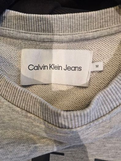 Calvin Klein Sweatshirt x 2