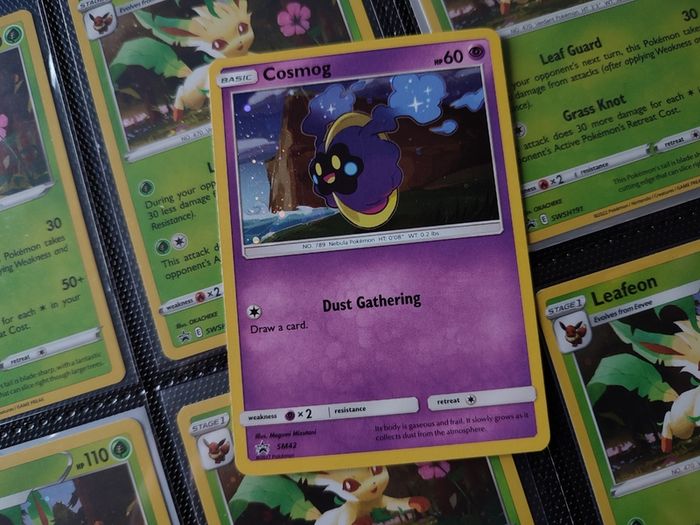 Cosmog ! Promo ! Holo ! Sun and Moon Era ! 2017 ! Pokemon Card !