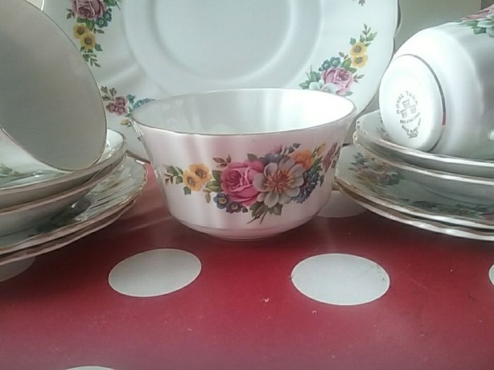 Royal Tara Part China Teaset