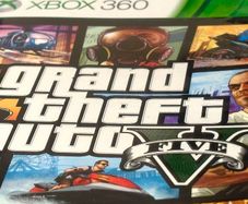 GTA 5 for XBOX 360 - Boxed with Map