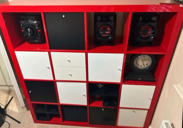 Storage Unit Like New Dropped For Quick Sale