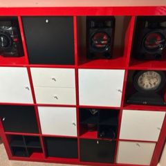 Storage Unit Like New Dropped For Quick Sale