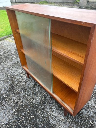 Retro Vintage SF Quinn sliding door cabinet c1970