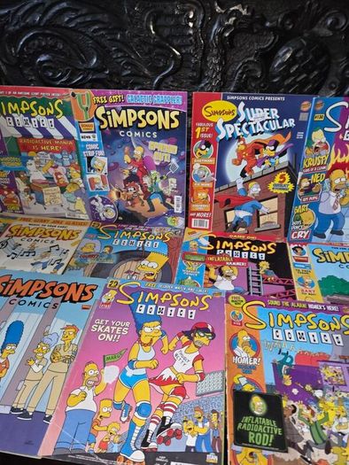 17 Simpsons Comics