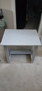 desk table