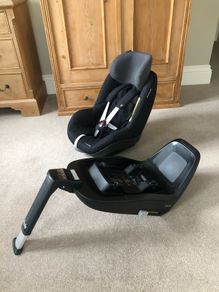 Maxi Cosi 2 Way Pearl & Isofix Base