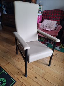 Orthopaedic chair