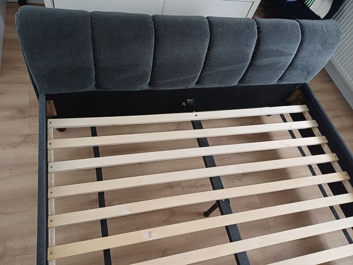 King size bed