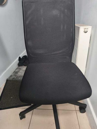 Ergonomic office Mesh Swivel Chair  Sandyford D18