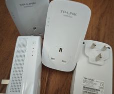 TP-Link AV2000 Powerline Adapters (TL-PA9020P) 4x adapters (2 kits)