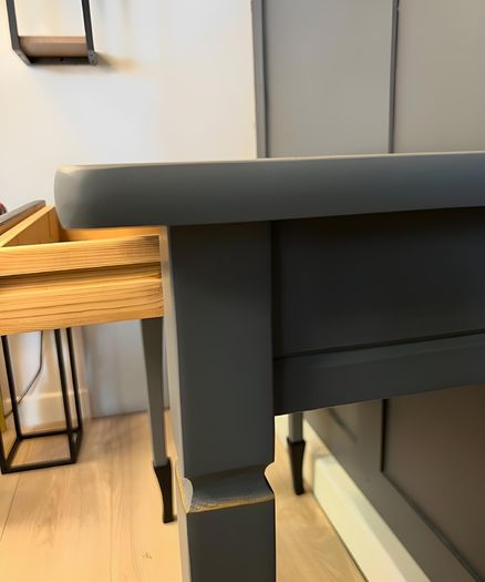Black & Gold Dragonfly Console Table with Drawer