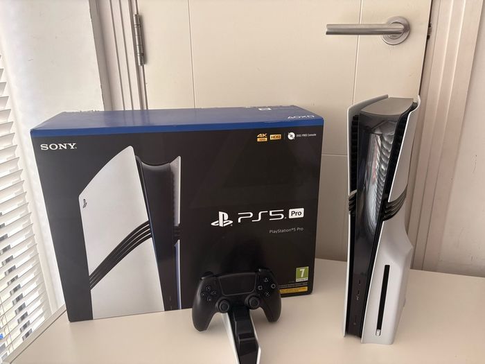 PS5 Pro 2tb With Disc Drive And God of War Rangarok