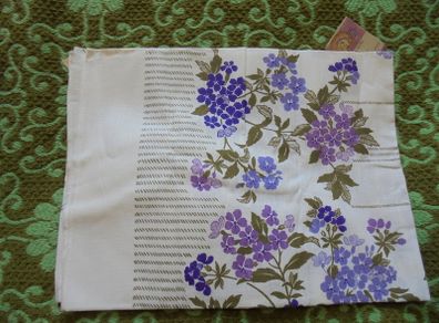 New Linen Table Cloth