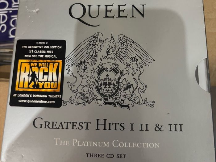 Queen greatest hits triple cd album