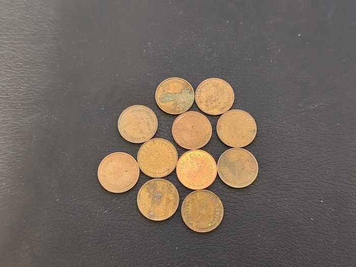 1/2 New Penny Coins Job Lot x11 Great Britain UK Circulated Queen Elizabeth
