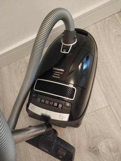 Miele Vacuum cleaner