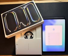 Apple iPad Pro 11" M5