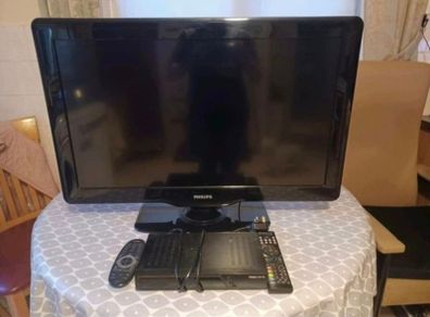 32inch tv and Saorviewbox for sale
