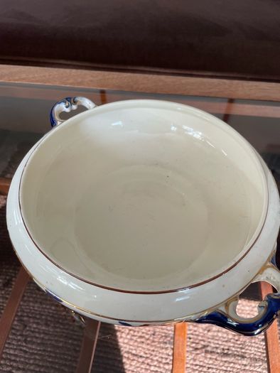 Antique Corona Ware Rosalind Round Covered Vegetable Tureen
