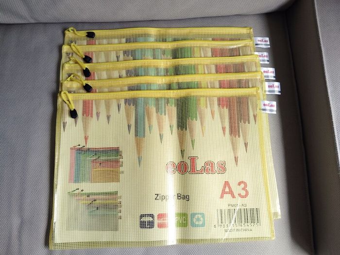 A3 Mesh Zip folder / bag - New
