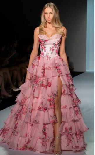 Debs dress size 8 Original Sherri Hill