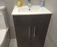 Vanity unit and basin