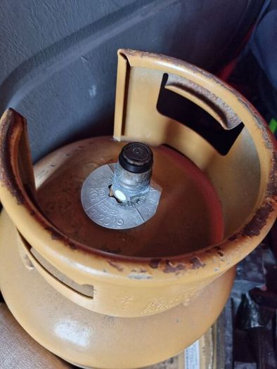 Empty gas bottle