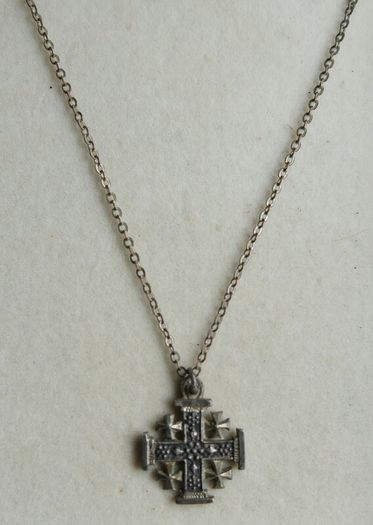 Vintage Jerusalem Cross Pendant Necklace 19" length