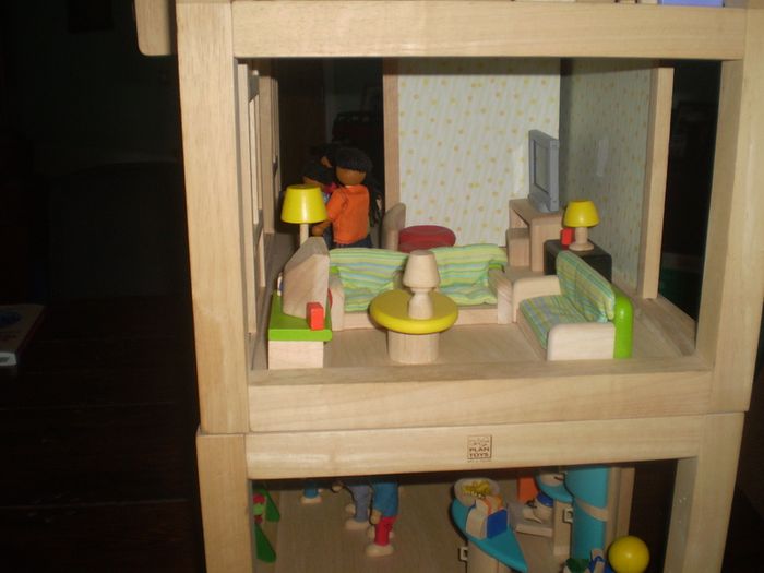 Doll's 3 storey Terrace House and accessories