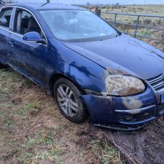 2009  mk5 vw Jetta 2.0 TDI for breaking parts full car  2011 sri insignia also for breaking