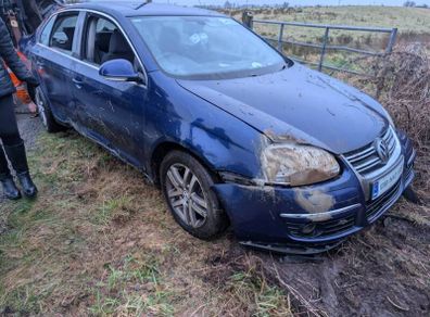 2009  mk5 vw Jetta 2.0 TDI for breaking parts full car  2011 sri insignia also for breaking