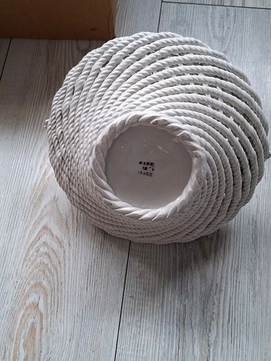 Ceramic basket with floral design