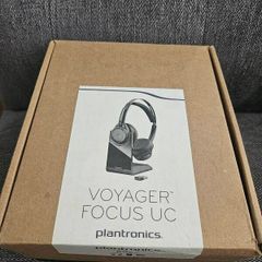 Plantronics B825 Voyager Focus UC Headphones