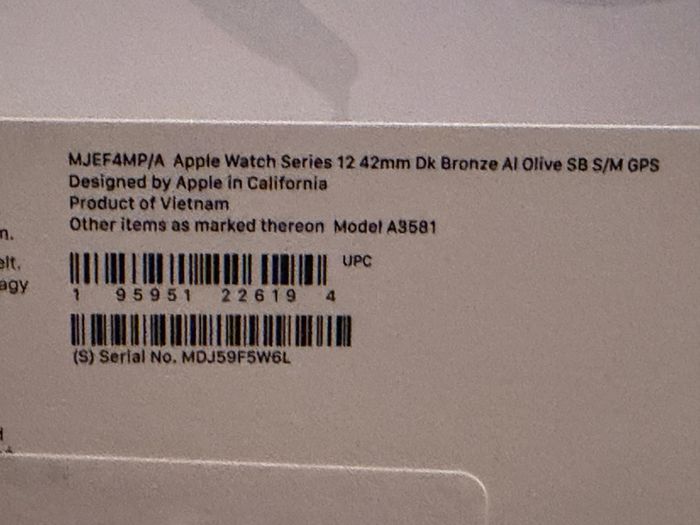Apple Watch Series 12 42mm Bronze Al Olive (BRAND NEW)