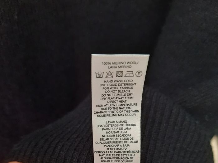 100% Wool Paul Costelloe Living Studio V-neck Jumper