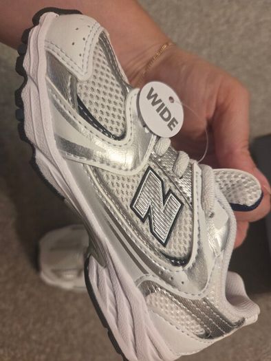 Kids New Balance trainers