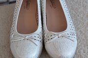 Ladies shoes