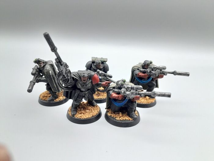 Warhammer 40k Space Marine Scouts with Sniper Rifles 1