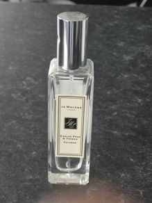 Jo Malone English Pear and Freesia perfume
