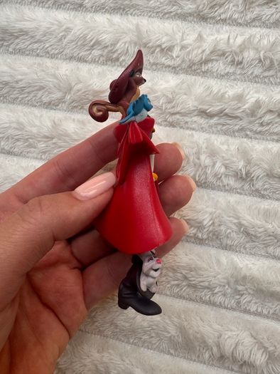 Disney Sleeping Beauty Owl As Prince Phillip aprox. 10.5 cm. Used Please see photos