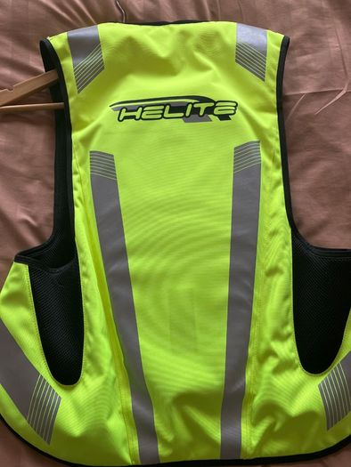Helite Turtle 2 Airbag vest
