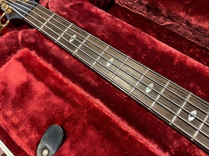 Ibanez SR5005 Prestige 5-string bass