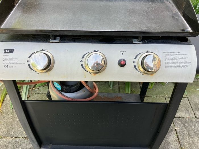 Gas BBQ 3 burners Plancha Griddle