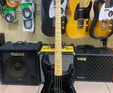 Squire Affinity Percission Bass