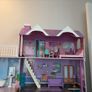 Large dolls house Image 6