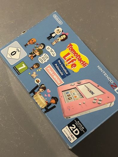 Nintendo 2DS Boxed