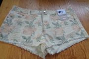 Ladies Shorts for Sale