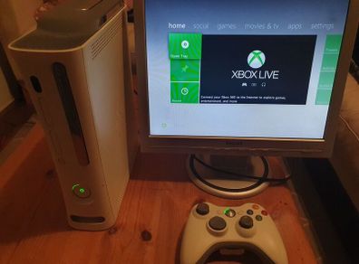 Xbox 360 with 3 controllers