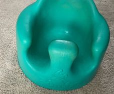 Bumbo - infant seat